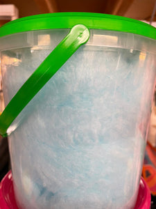 These are the strongest candyfloss buckets out there, 2.5 ltr, £57 for box of 80, ONLY 71p each, with a self seal lid.