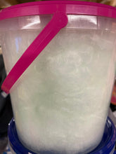 These are the strongest candyfloss buckets out there, 2.5 ltr, £57 for box of 80, ONLY 71p each, with a self seal lid.
